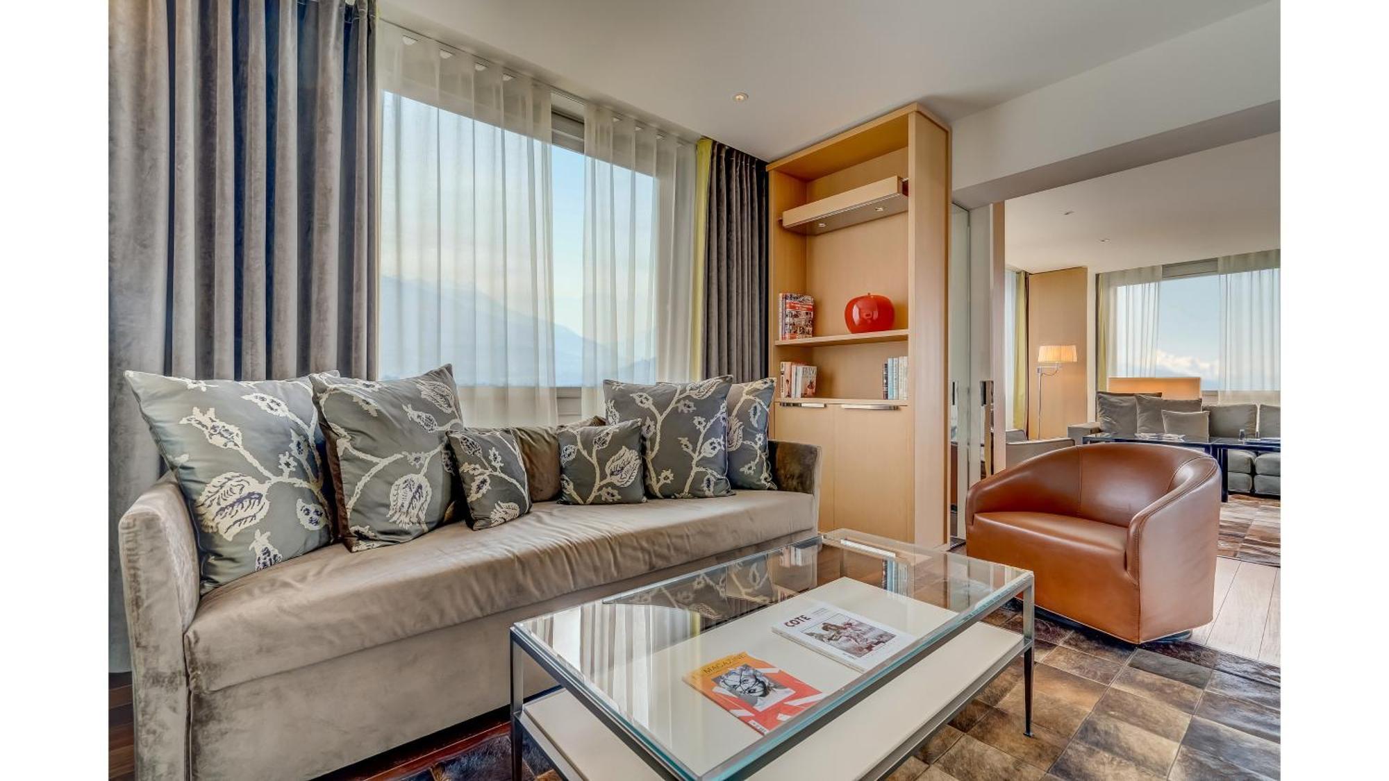Presidential Suite Lake View